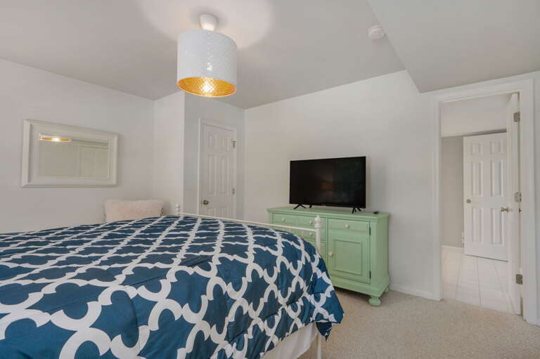 NH501: Calypso's Cove | LL Bedroom 3 - Queen, Shared Bath NH501: Calypso's Cove | LL Bedroom 3 - Queen, Shared Bath