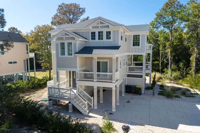 M850: Once Upon a Tide | Front Exterior