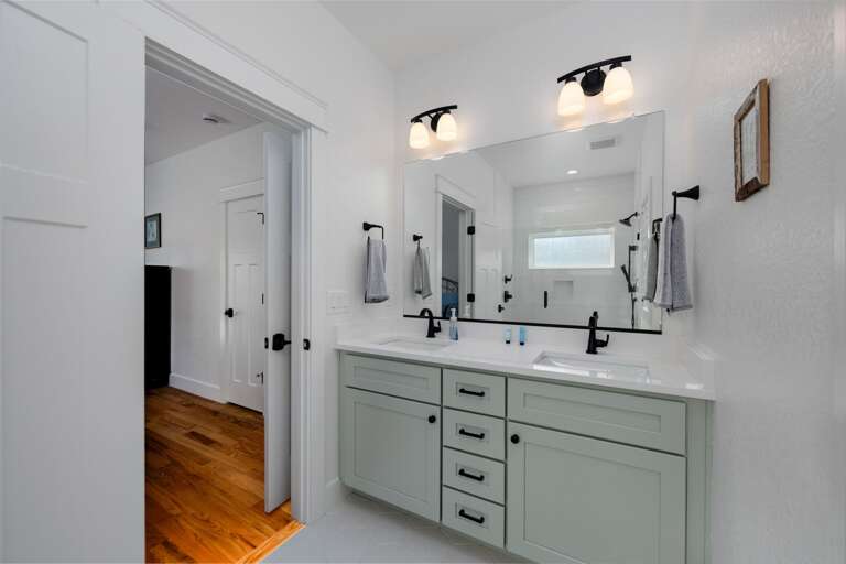 M850: Once Upon a Tide | ML Bedroom 2 -  Private Bath