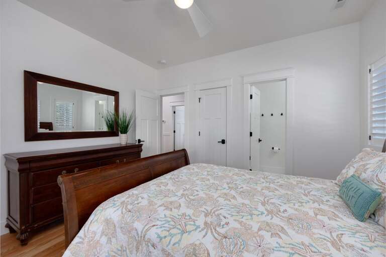 M850: Once Upon a Tide | ML Bedroom 3 - Queen, Private Bath, Deck Access