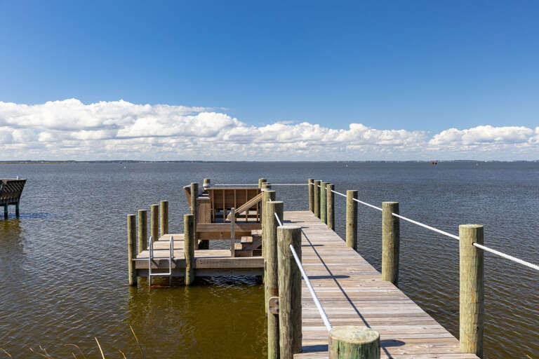 M850: Once Upon a Tide | Private Soundside Dock