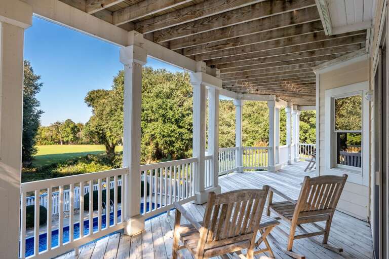 CC257: 16 Sunset | ML Bedroom 3-  Deck Access