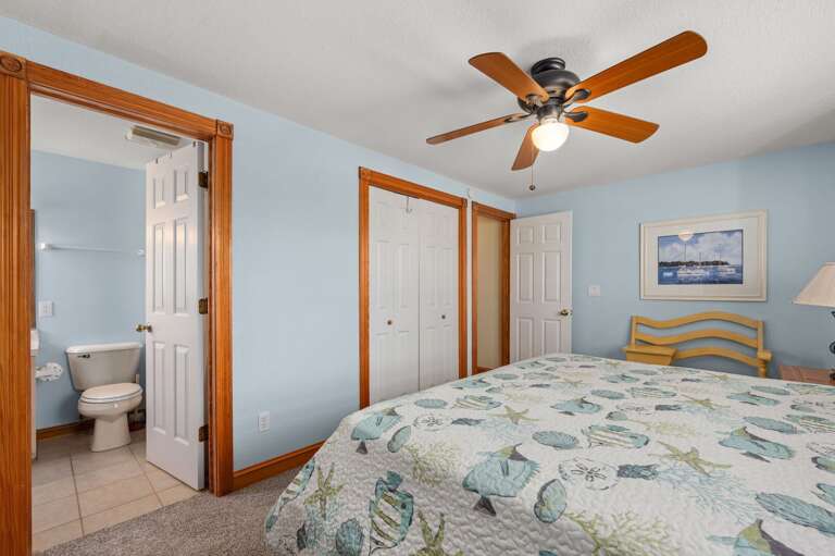 DE08: Shore Beats Work | ML Bedroom 4 - King, Private Bath