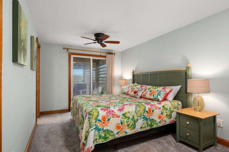 DE08: Shore Beats Work | ML Bedroom 7 - King, Shared Bath, Deck Access