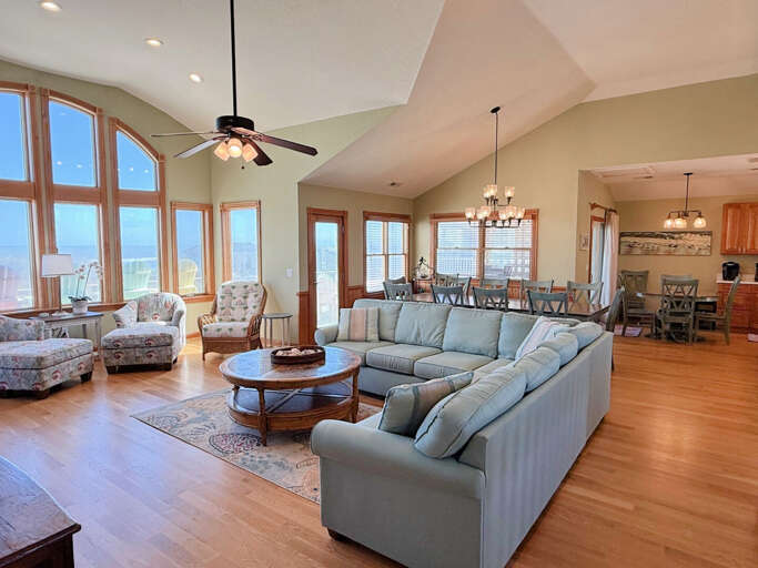 DE08: Shore Beats Work | TL Living Area, Deck Access