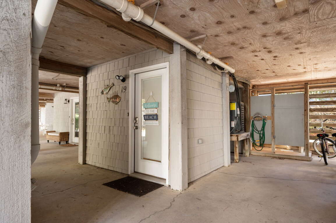 OSF626D: Salty Blue Hen | Carport - Entry OSF626D: Salty Blue Hen | Carport - Entry