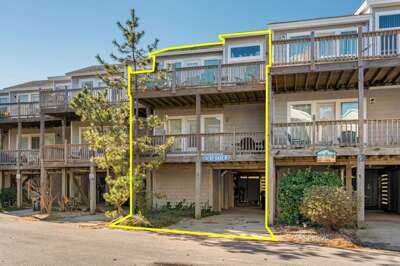 OSF626D: Salty Blue Hen | Front Exterior