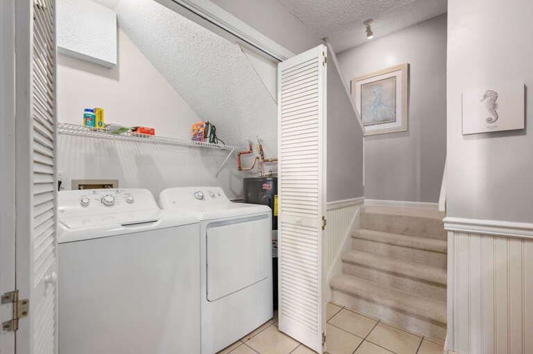 OSF626D: Salty Blue Hen | LL Laundry Area OSF626D: Salty Blue Hen | LL Laundry Area