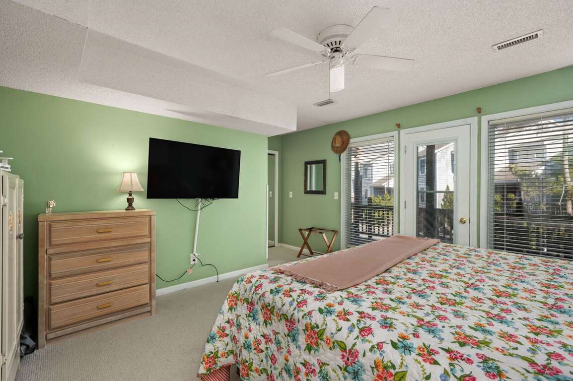 OSF626D: Salty Blue Hen | ML Bedroom 1 - King, Private Bath, Deck Access OSF626D: Salty Blue Hen | ML Bedroom 1 - King, Private Bath, Deck Access