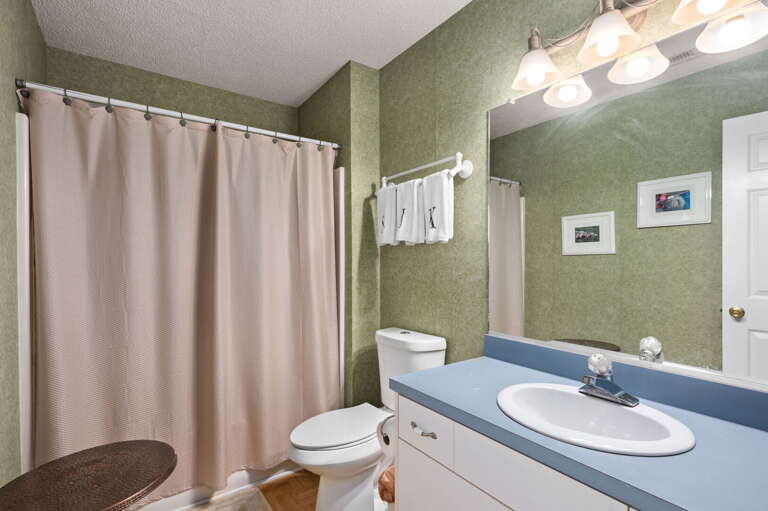 OSF626D: Salty Blue Hen | ML Bedroom 1 - Private Bath OSF626D: Salty Blue Hen | ML Bedroom 1 - Private Bath