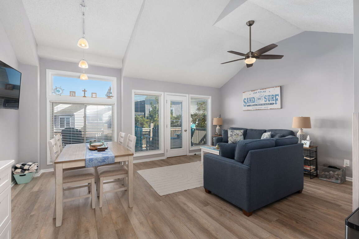 OSF626D: Salty Blue Hen | TL Great Room OSF626D: Salty Blue Hen | TL Great Room