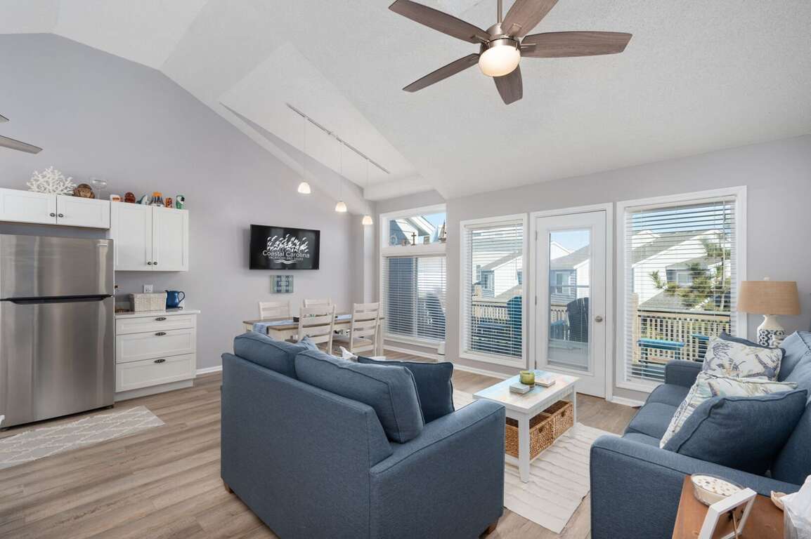 OSF626D: Salty Blue Hen | TL Living Area - Deck Access OSF626D: Salty Blue Hen | TL Living Area - Deck Access