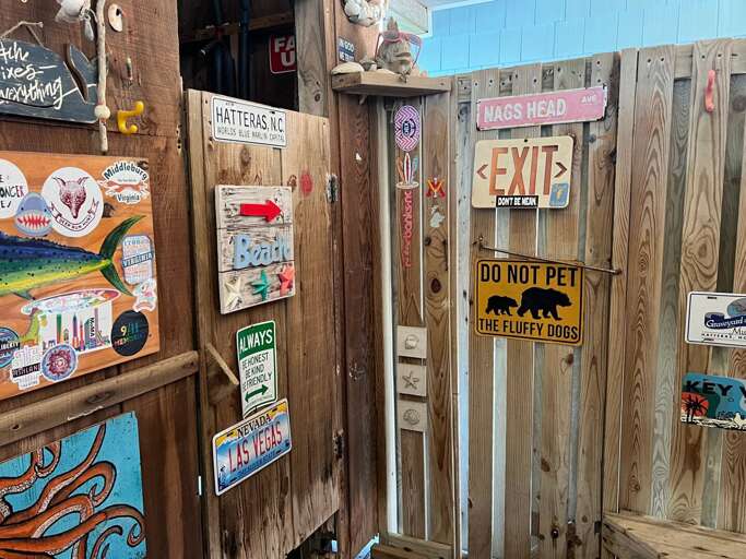 SNH419: South Nags Head 419 |