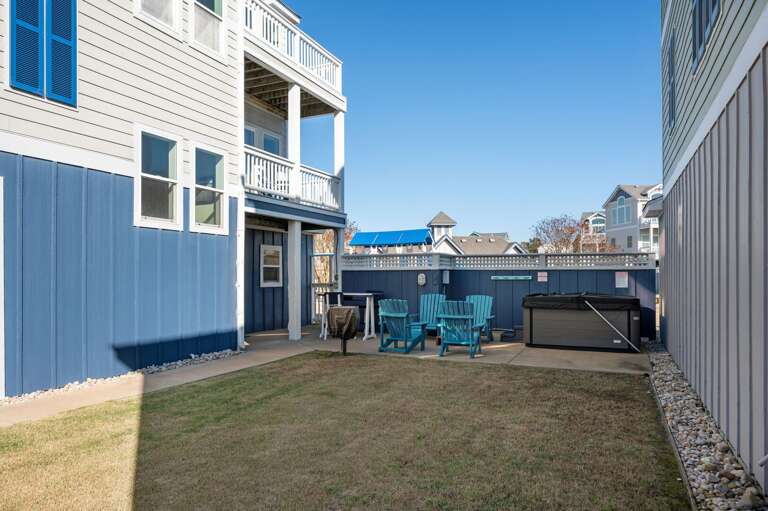 CB44: Rhapsody in Blue | Fenced Backyard, Hot Tub