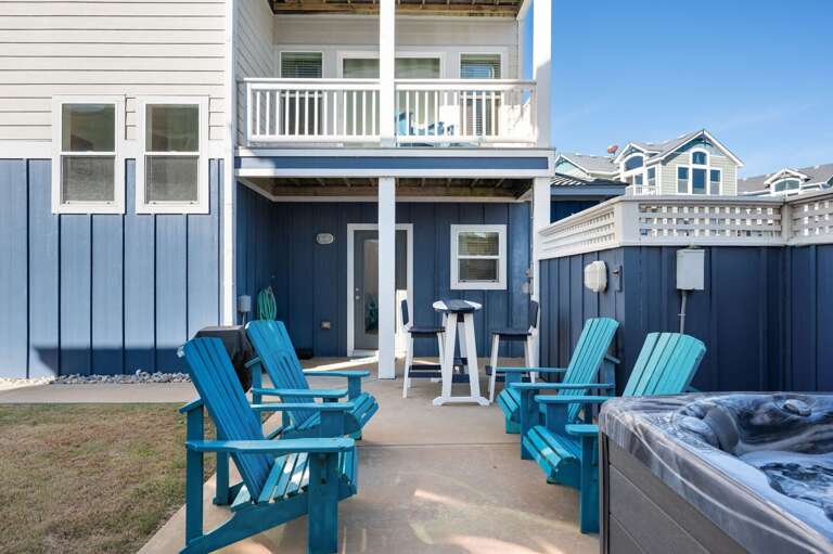 CB44: Rhapsody in Blue | Fenced Backyard, Hot Tub