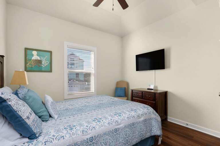 CB44: Rhapsody in Blue | ML Bedroom 2 - Queen