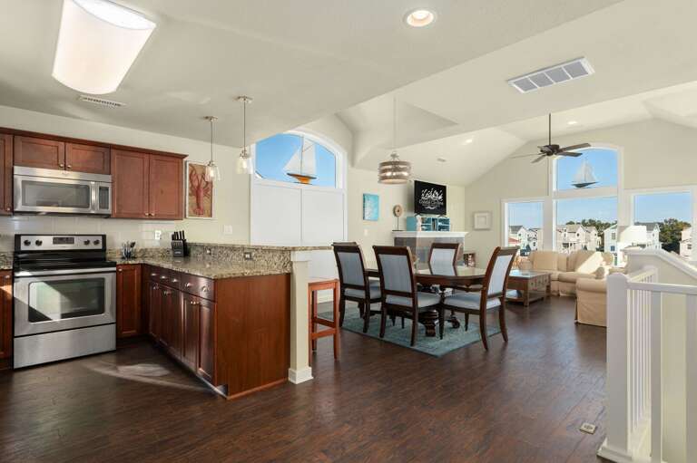 CB44: Rhapsody in Blue | TL Kitchen and Dining Areas