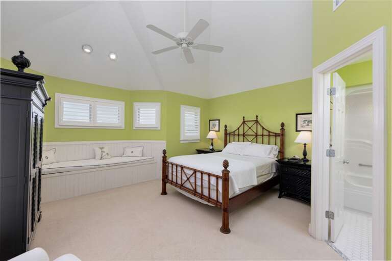 SS18: Sunnyside Up | TL Bedroom 5 - Queen, Private Bath, Balcony