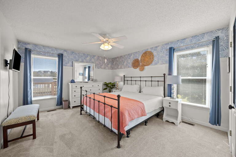 NH516: Finn Tales | TL Bedroom 4 - King, Private Bath