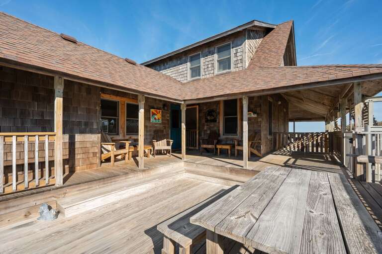 NH330: It's Beach Time | Front Exterior - Sun Deck