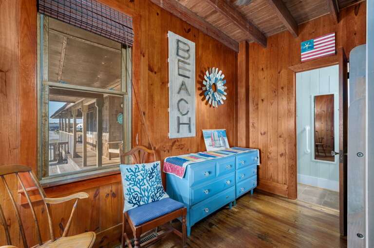 NH330: It's Beach Time | ML Bedroom 3 - Bunk Bed