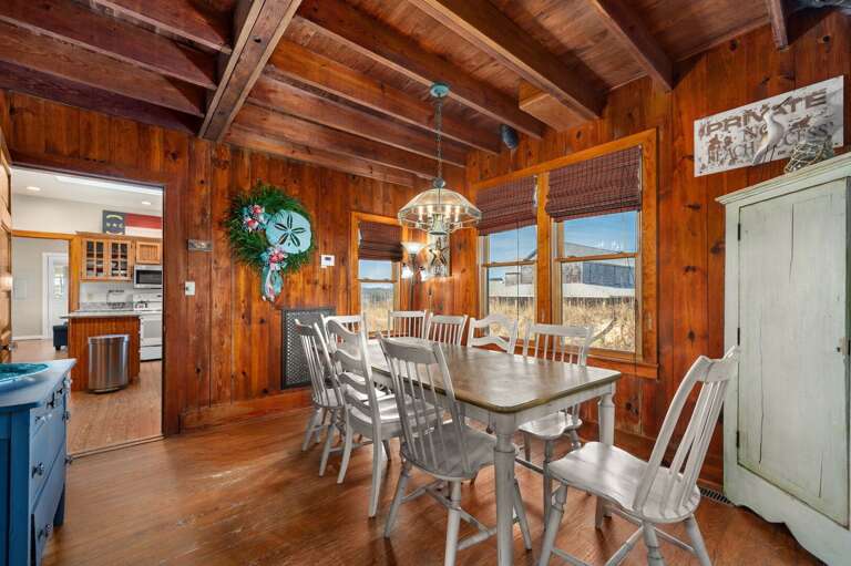 NH330: It's Beach Time | ML Dining Area - Seating for 8