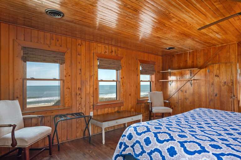 NH330: It's Beach Time | TL Bedroom 3 - King, Private Bath (Shower Only)