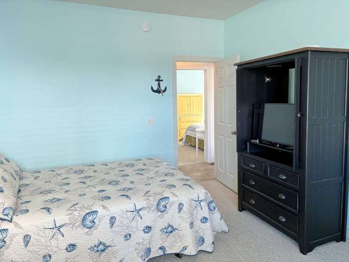 CCHK71: Seas the Day | LL Bedroom 3 - Queen