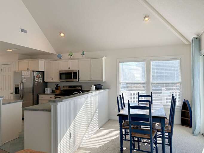 CCHK71: Seas the Day | ML Living Area