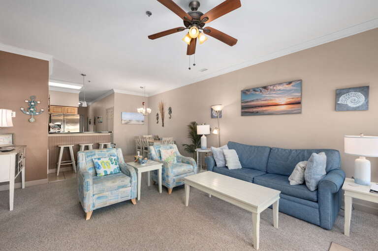 SPC202N: Ohana | Living Area - Deck Access