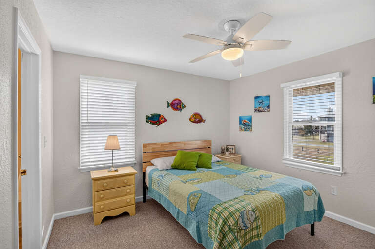 Queen Bedroom