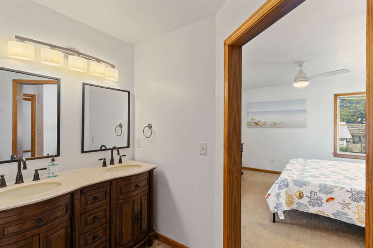 King private bath King private bath