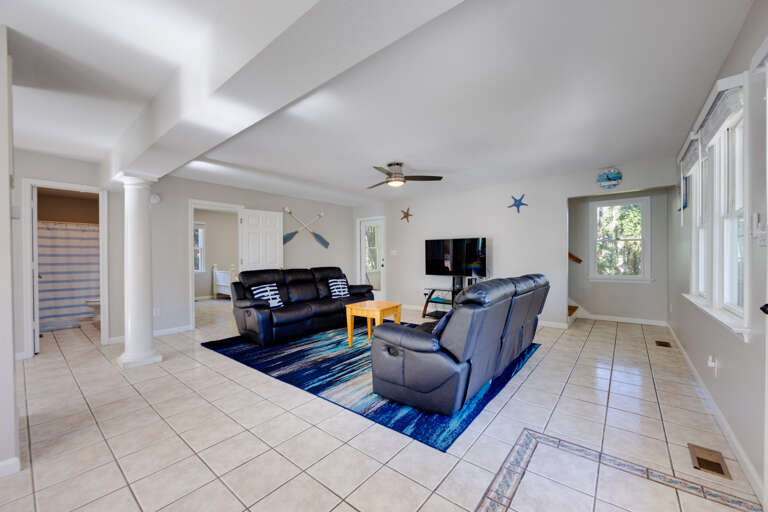 Relaxing living room with comfy seating