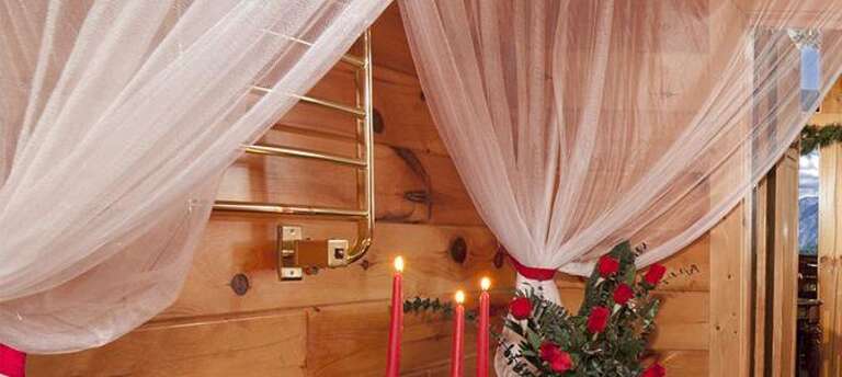 Experience Luxury with Heated Towels when you step out of the Jacuzzi.....mmmmmm! Experience Luxury with Heated Towels when you step out of the Jacuzzi.....mmmmmm!