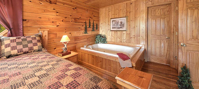 Bedroom 1 Jacuzzi