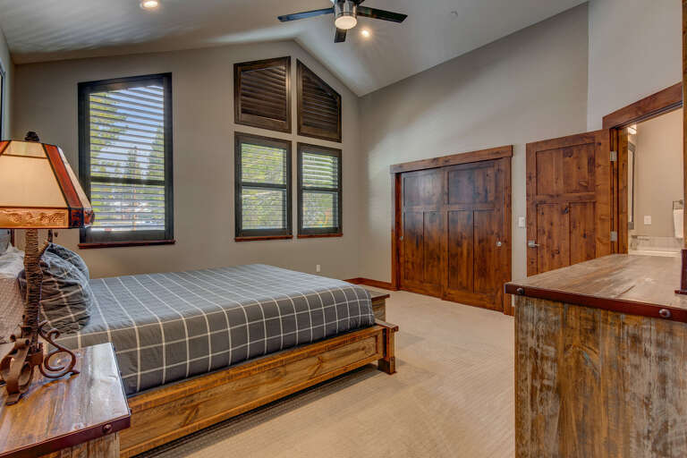 Bedroom with King bed