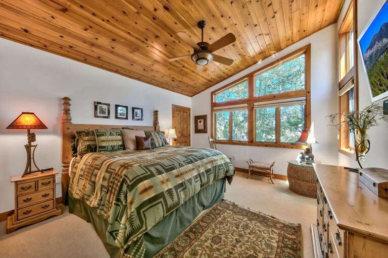 Bedroom with King bed