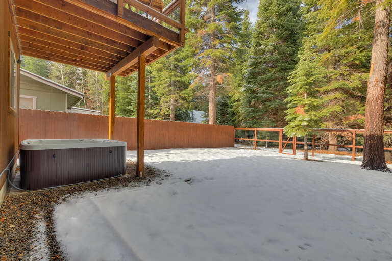 Hot tub Hot tub