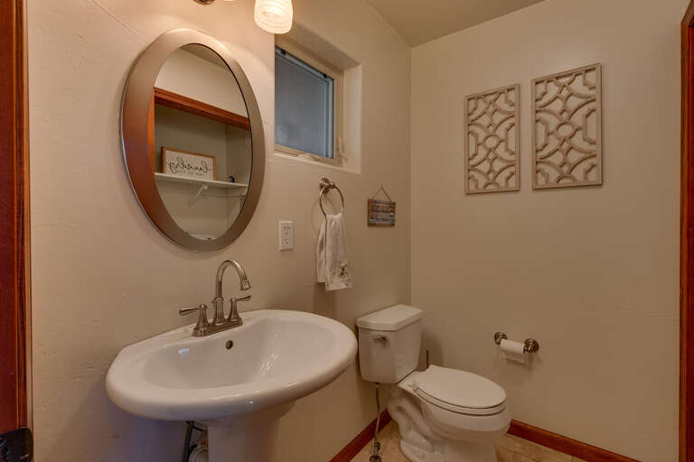 Powder room Powder room
