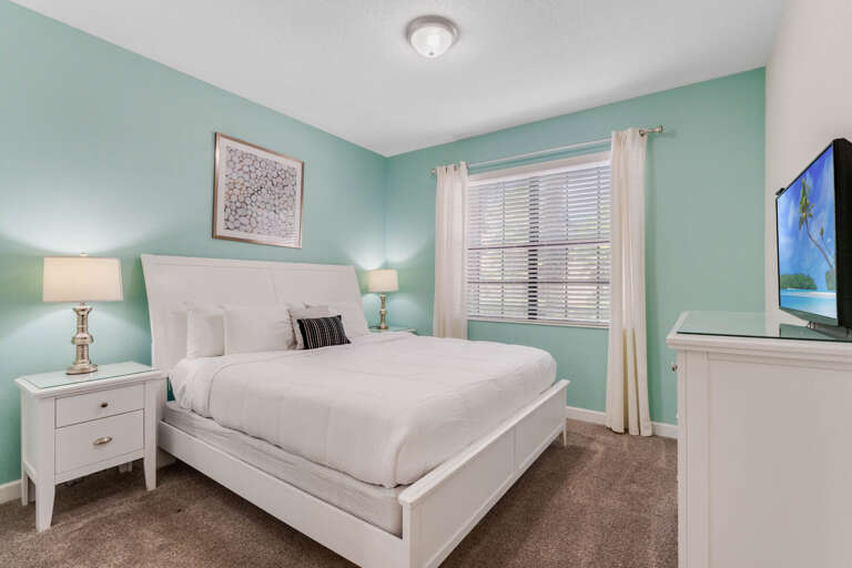 Bedroom with King bed