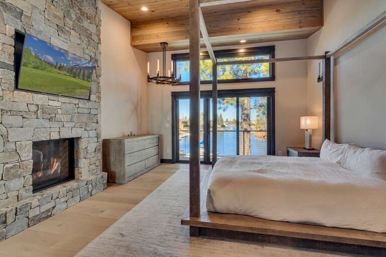 Bedroom with King bed