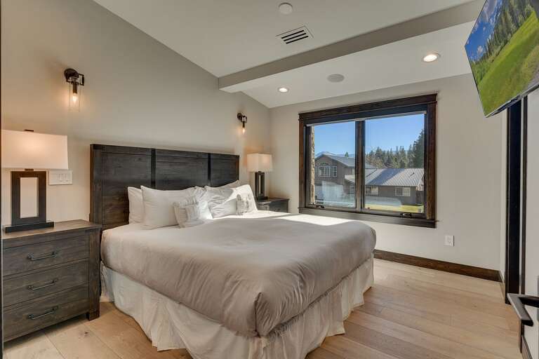 Bedroom with King bed