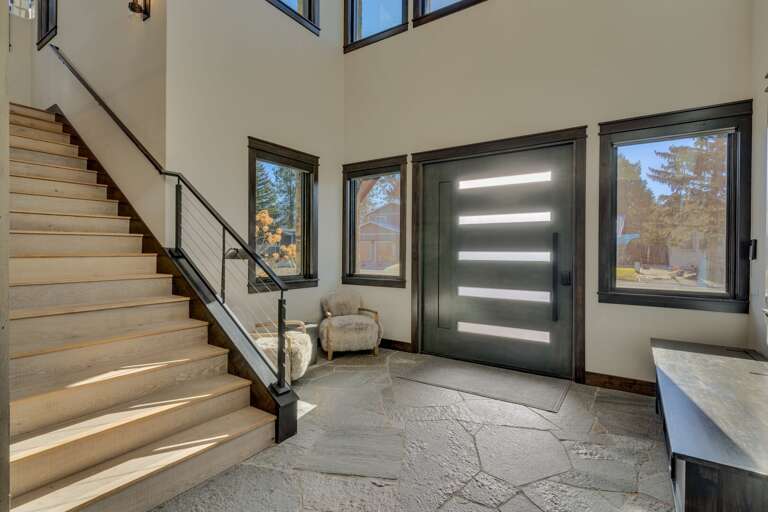 Entry way