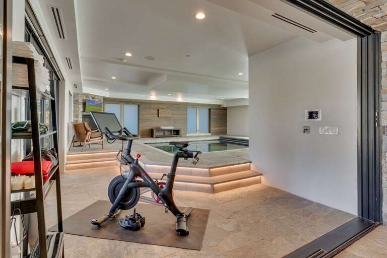 Wellness area and indoor pool