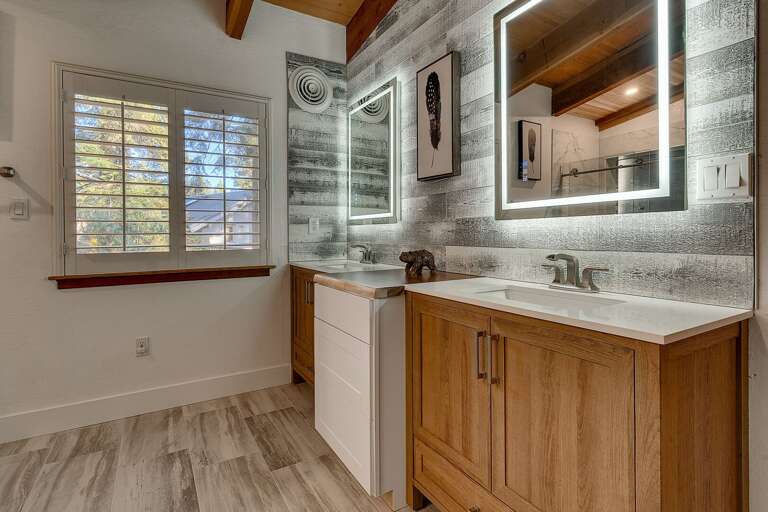 Bathroom with dual sinks
