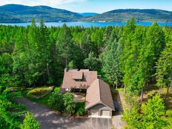 Peace & Quiet | 3 King Beds | Hot Tub | 7 Acres!