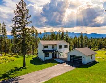 Brand New Luxury Home, 5 Bed / 5 Bath, Sleeps 14