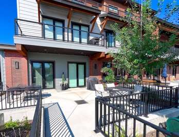 Luxury Condo, Downtown Whitefish, Indoor Parking!