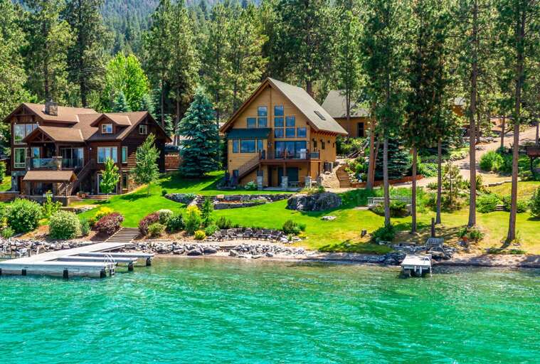 Flathead Lakefront Beauty