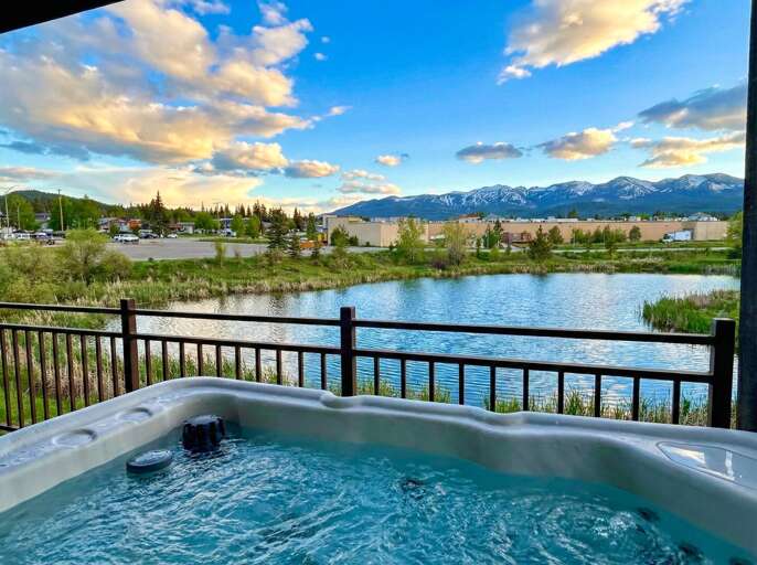 Montana Magnificence Retreat